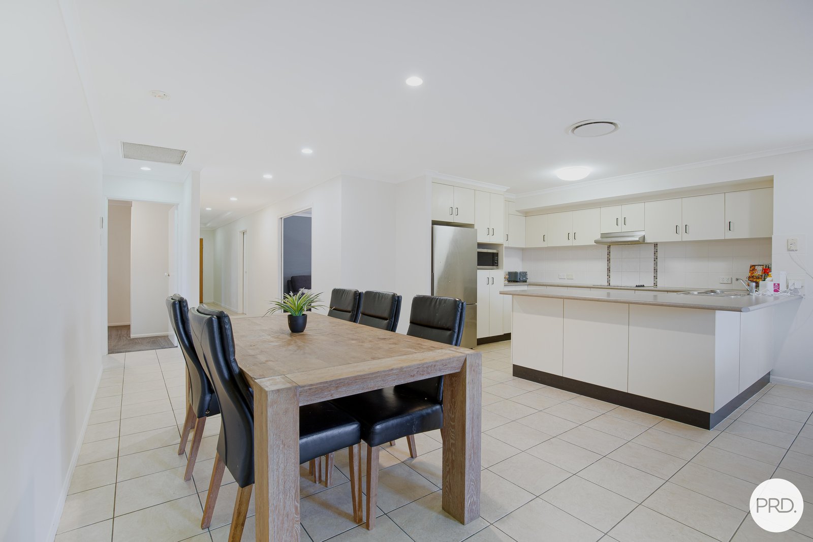 18 Collett Court MARIAN 7