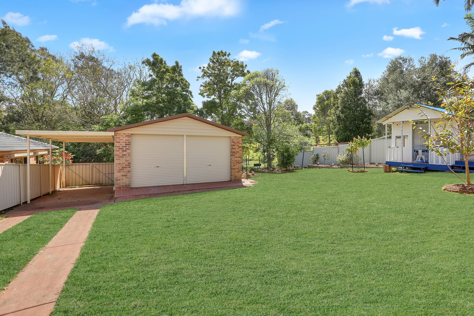 18 Colvin Place DAPTO 4