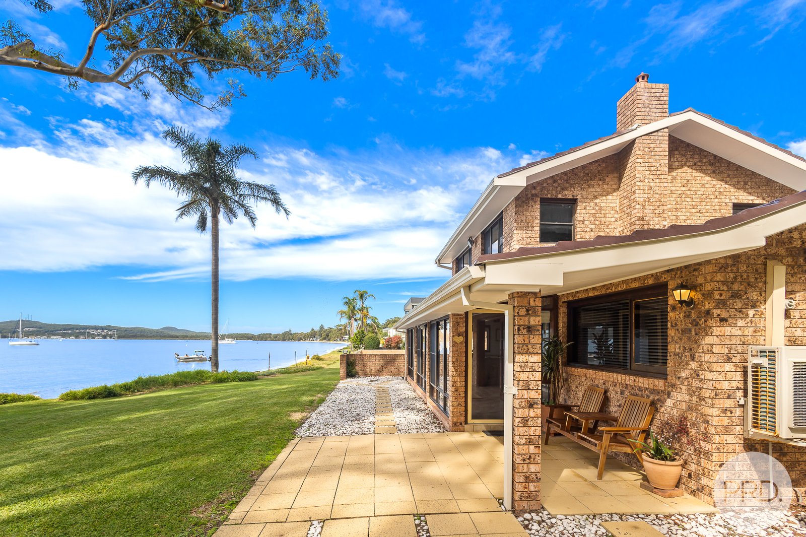 18 Cook Street SALAMANDER BAY 11