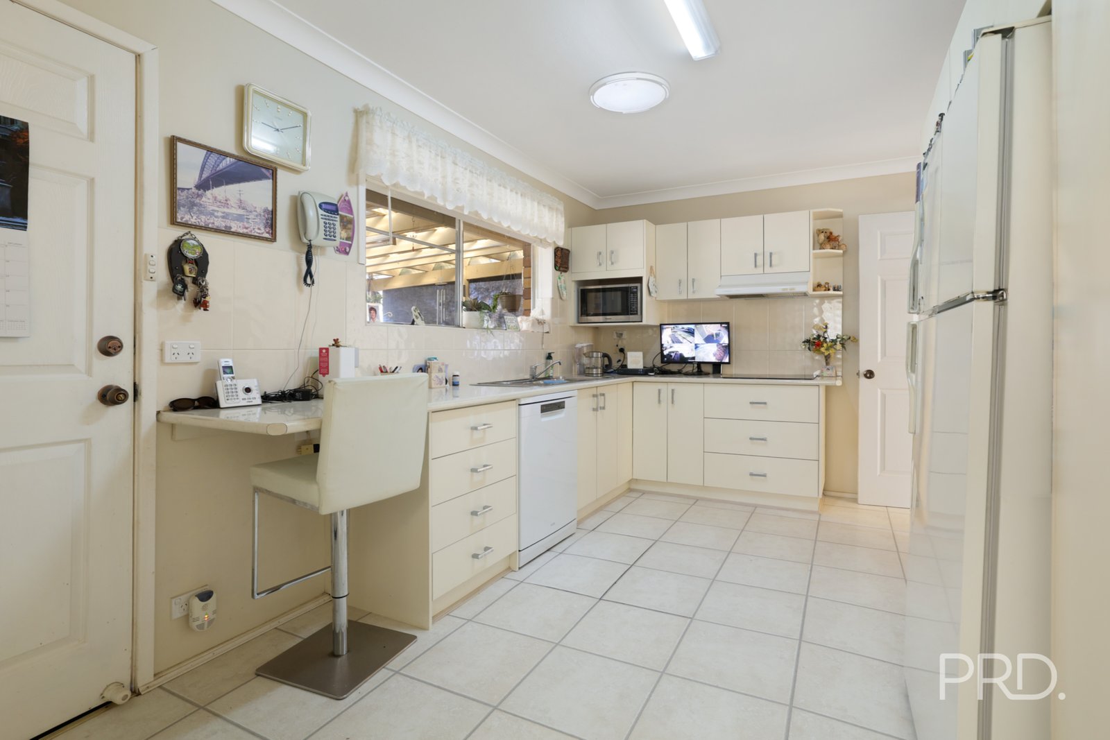 18 Coorong Street SOUTH TAMWORTH 8