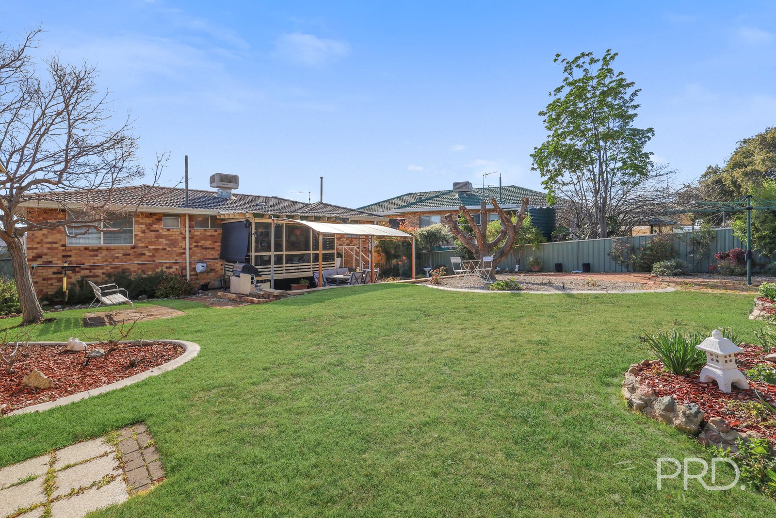 18 Coorong Street SOUTH TAMWORTH 16