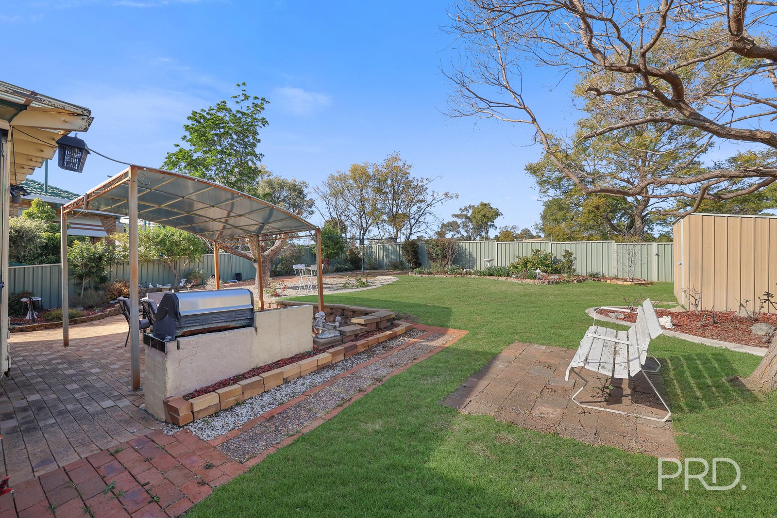 18 Coorong Street SOUTH TAMWORTH 17