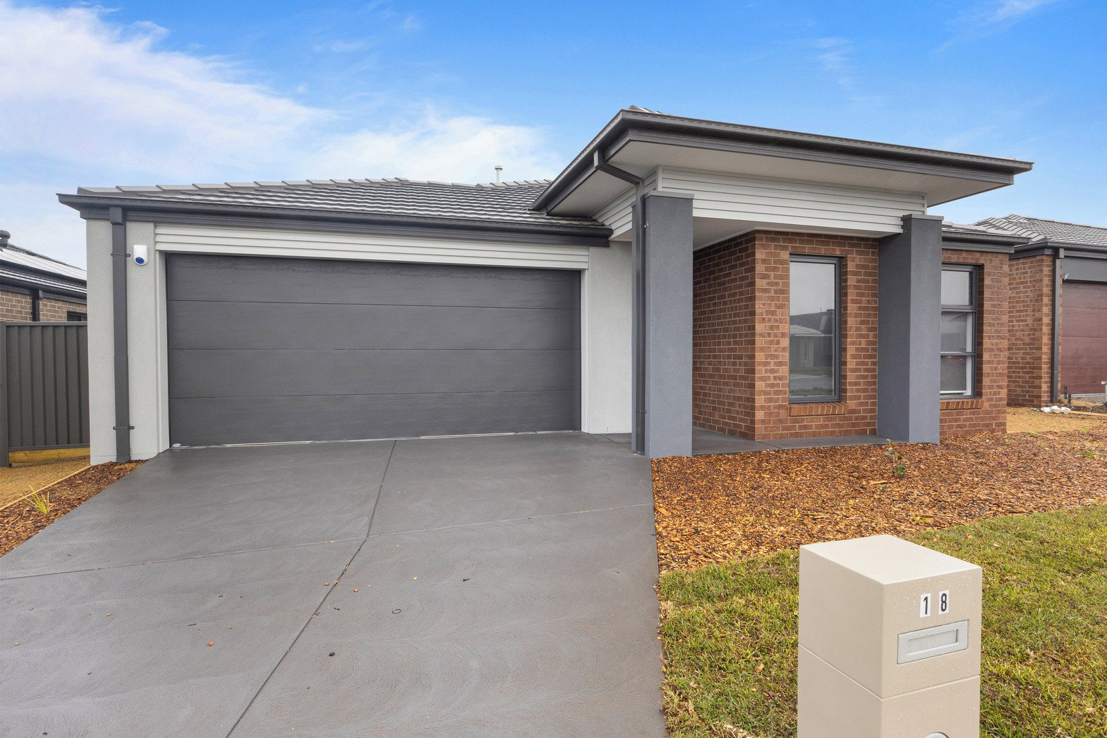 Gallery: 18 Coppleson Street