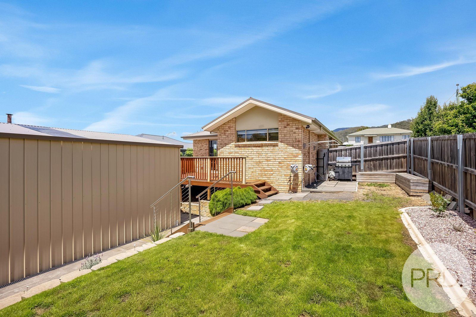 18 Coraki Street CHIGWELL 16
