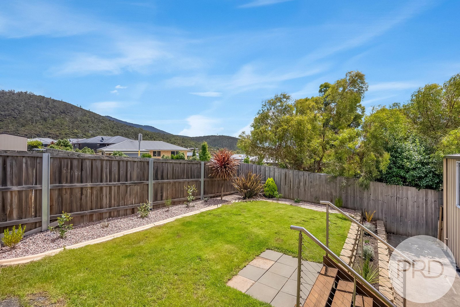 18 Coraki Street CHIGWELL 17