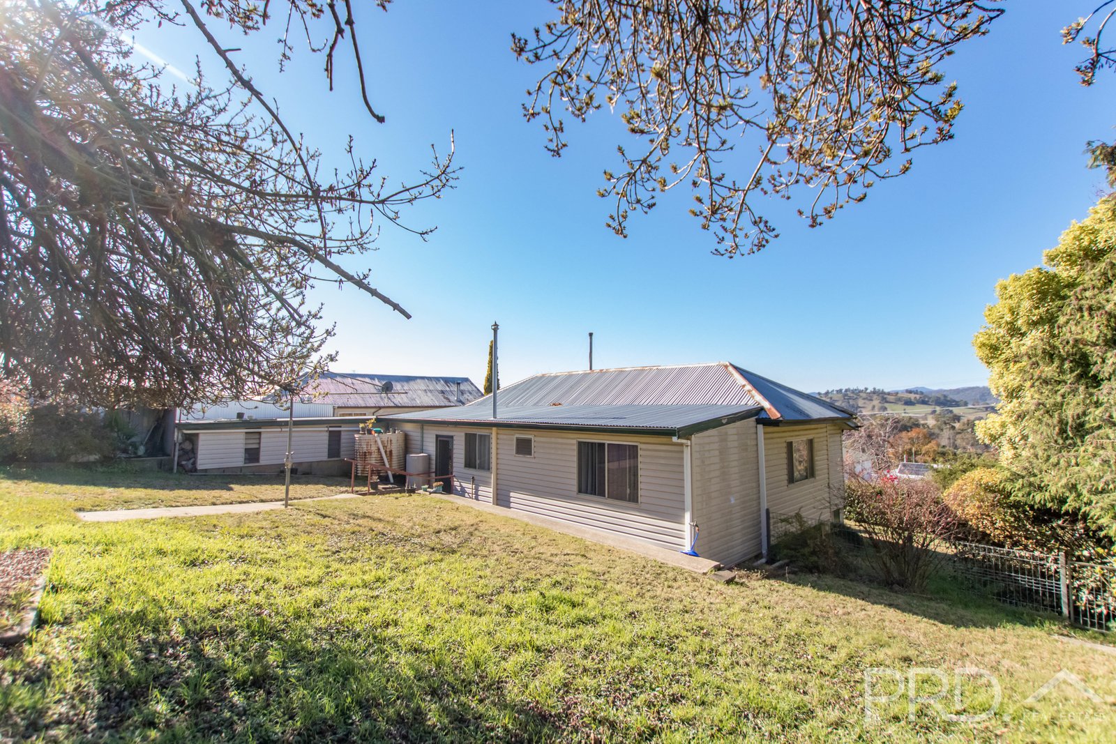 18 Corralyn Avenue BATLOW 10