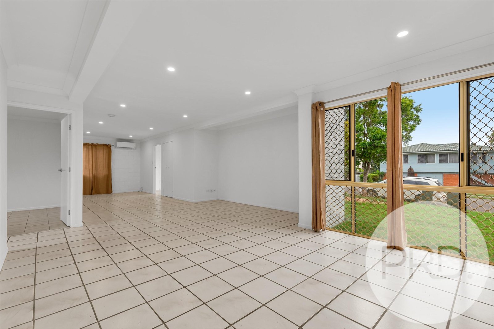 18 Cramb Street BRACKEN RIDGE 12