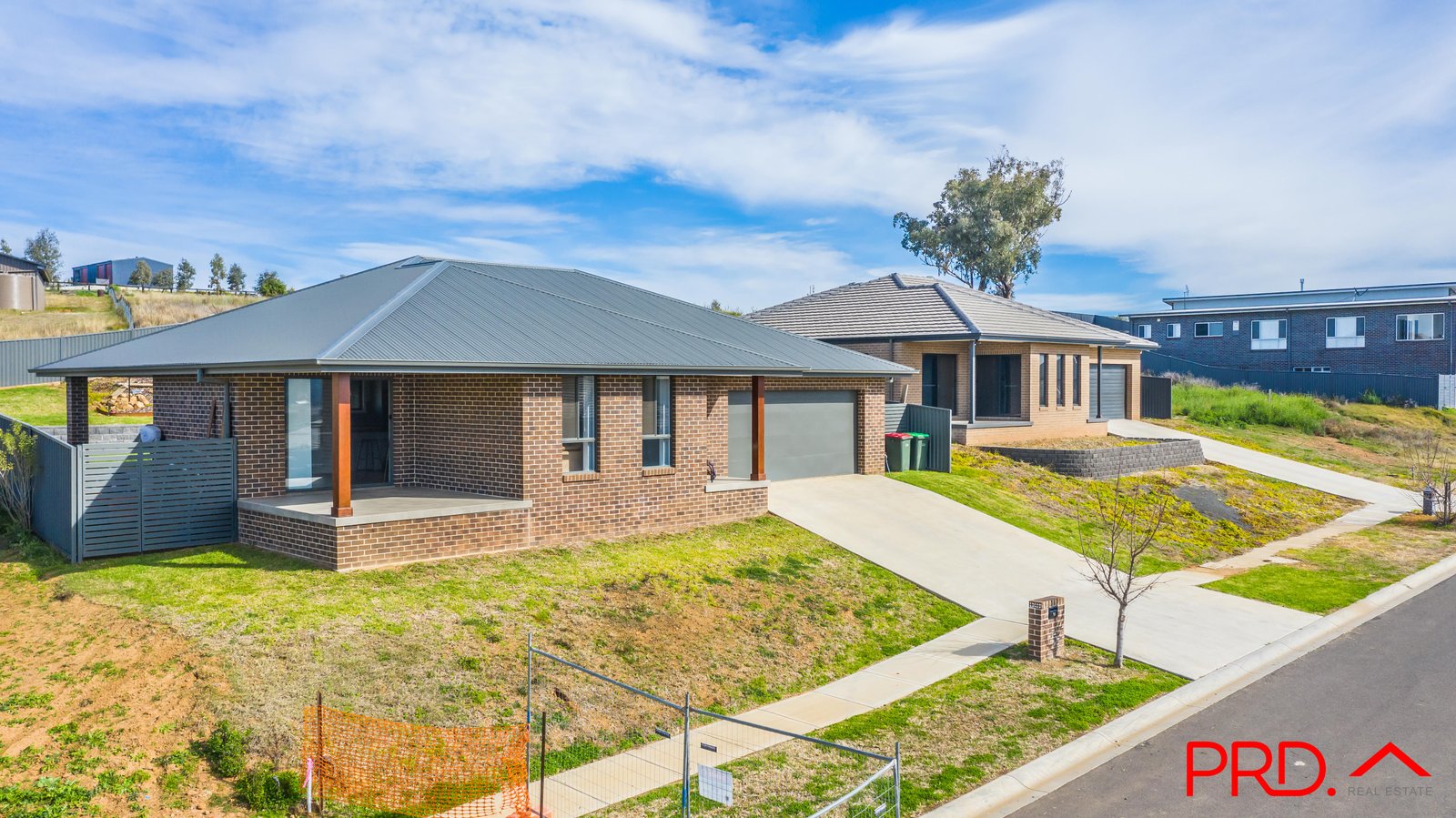 18 Currawong Drive TAMWORTH 6