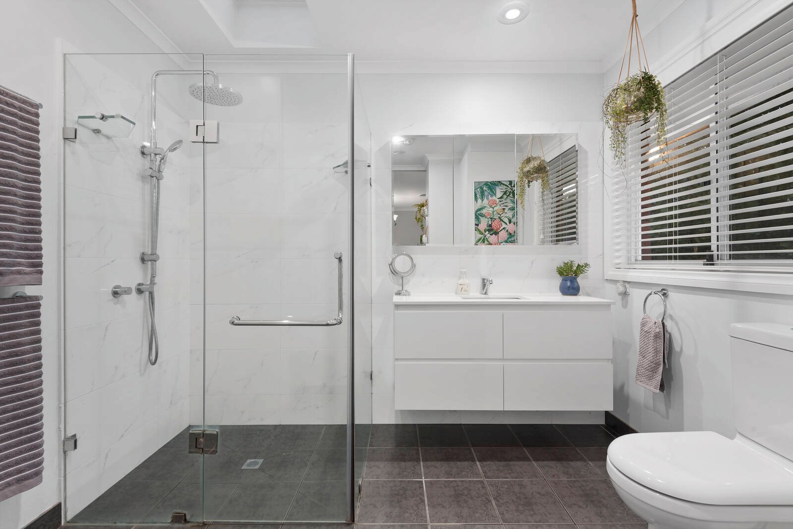 Real Estate and Property in 18 Deacon Court, Drysdale, VIC