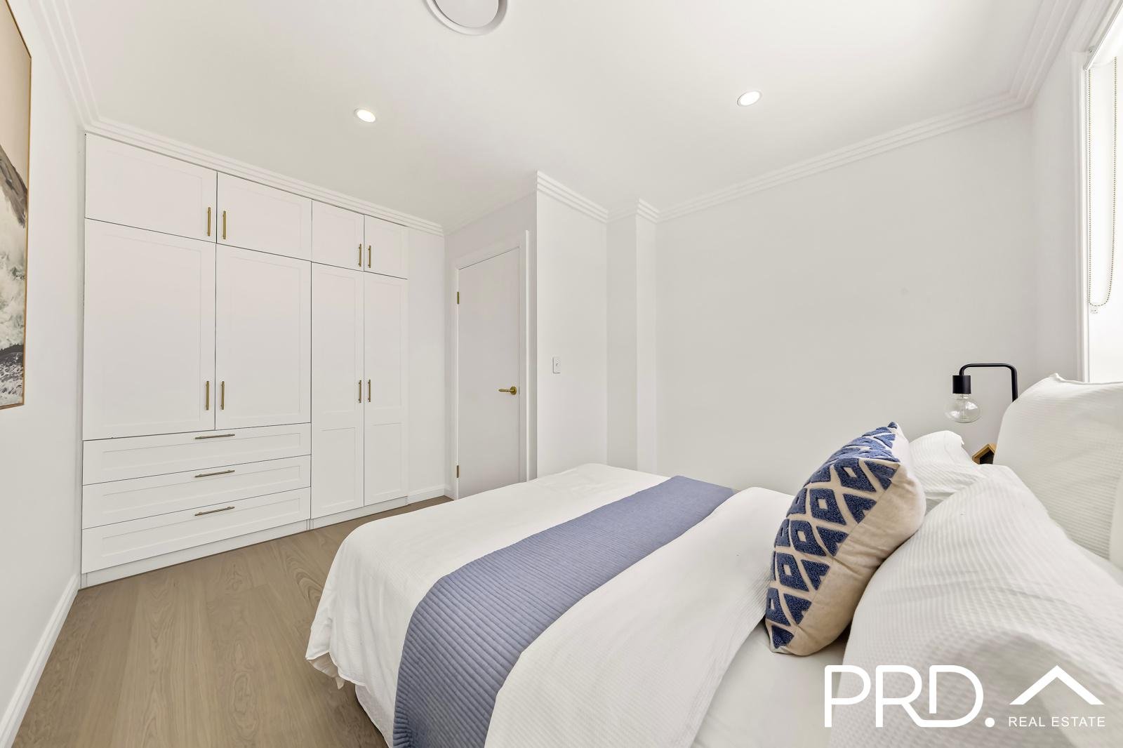 18 Dernancourt Parade MILPERRA 10