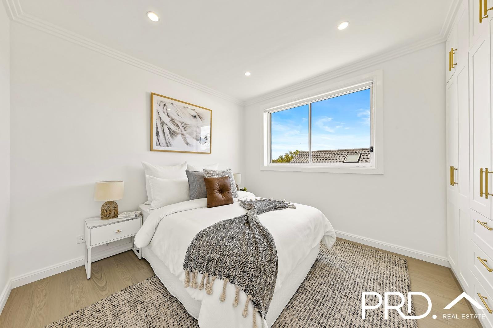 18 Dernancourt Parade MILPERRA 11