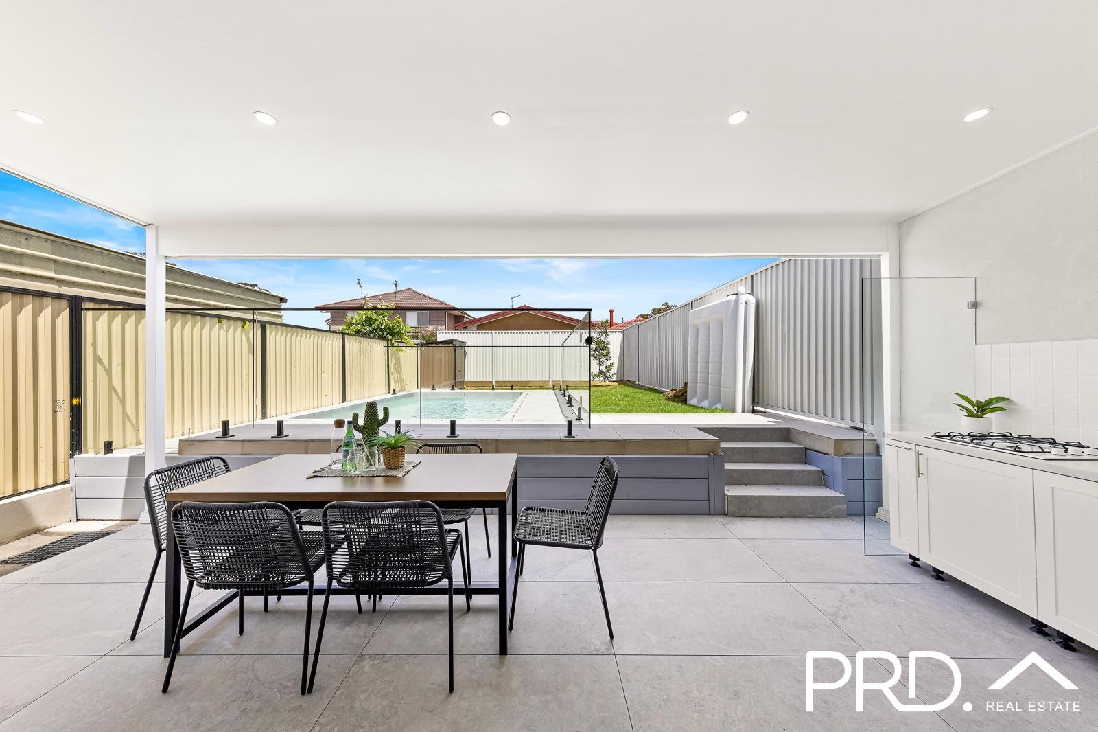 18 Dernancourt Parade MILPERRA 12