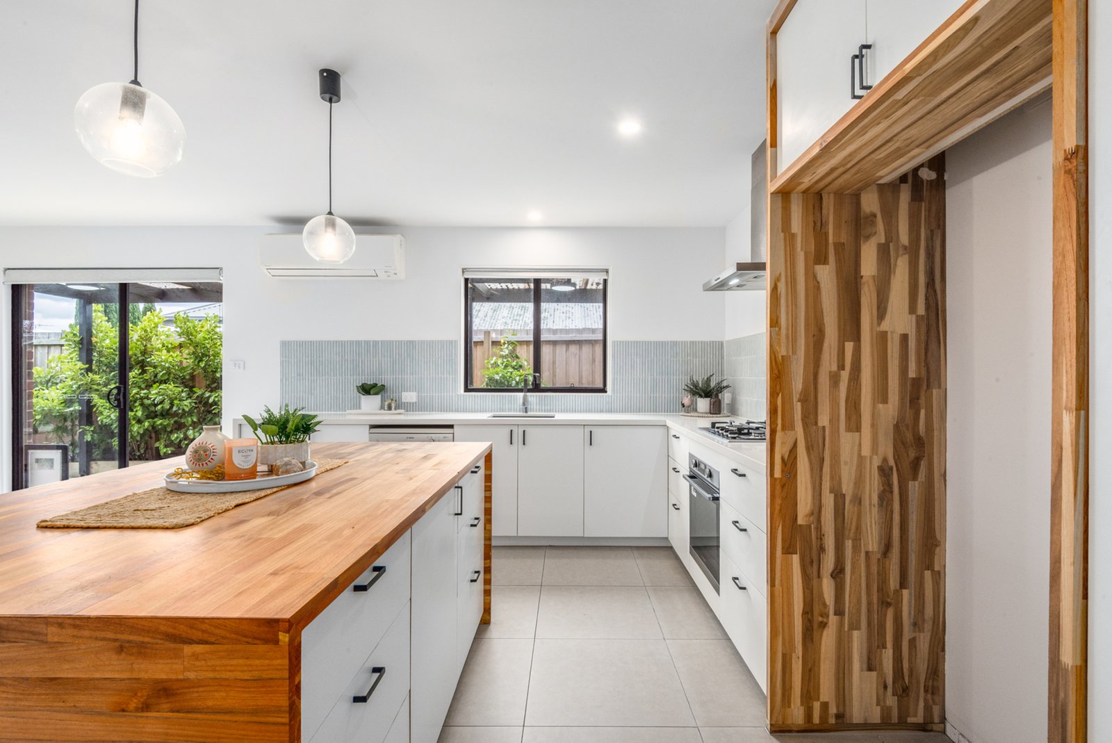 Gallery: 18 Derribong Way
