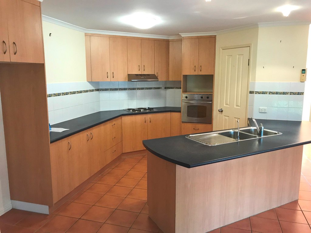 18 DOUGLAS Street TANNUM SANDS 2