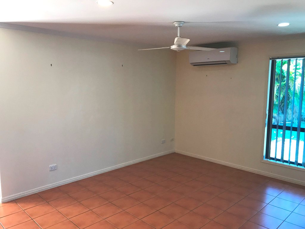 18 DOUGLAS Street TANNUM SANDS 9