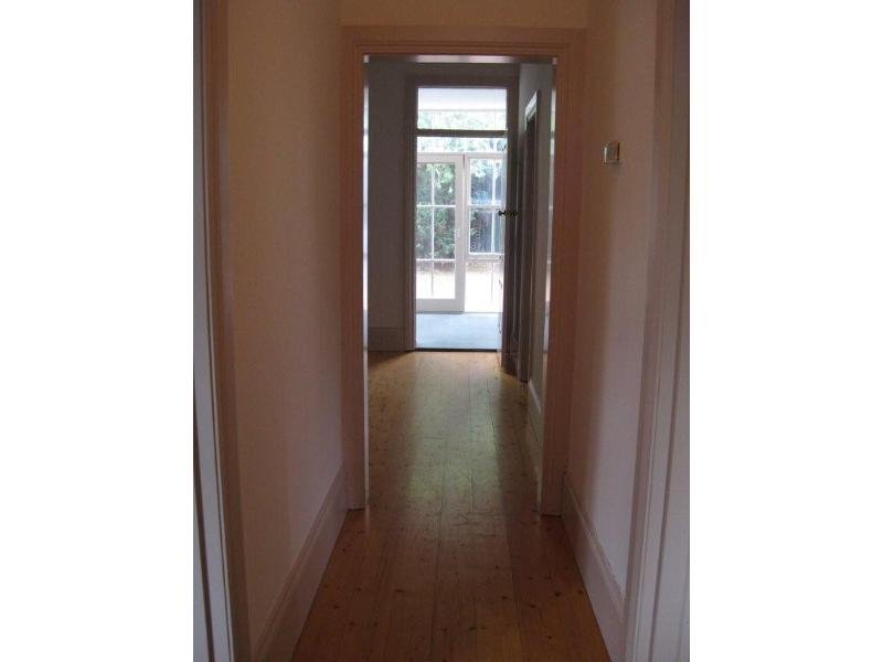 Gallery: 18 Draper Street