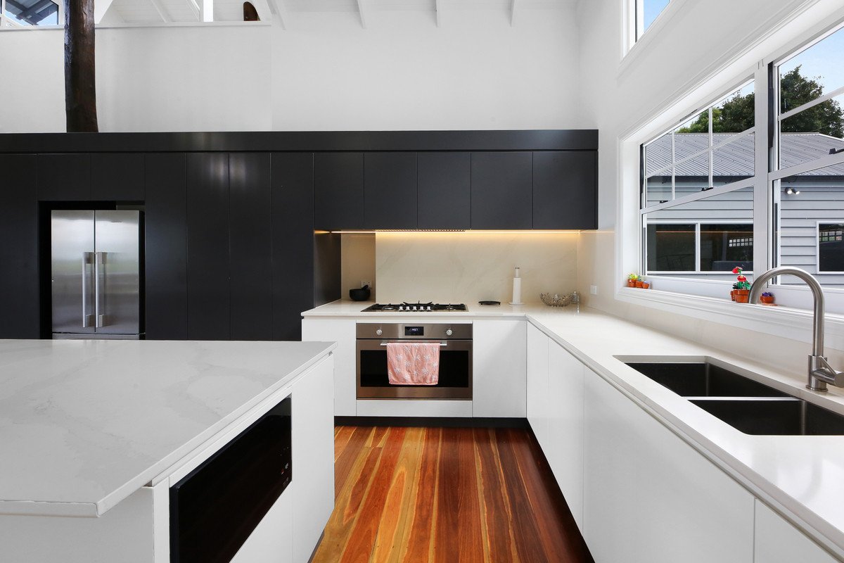 18 Dulcie Drive Burleigh Heads 5