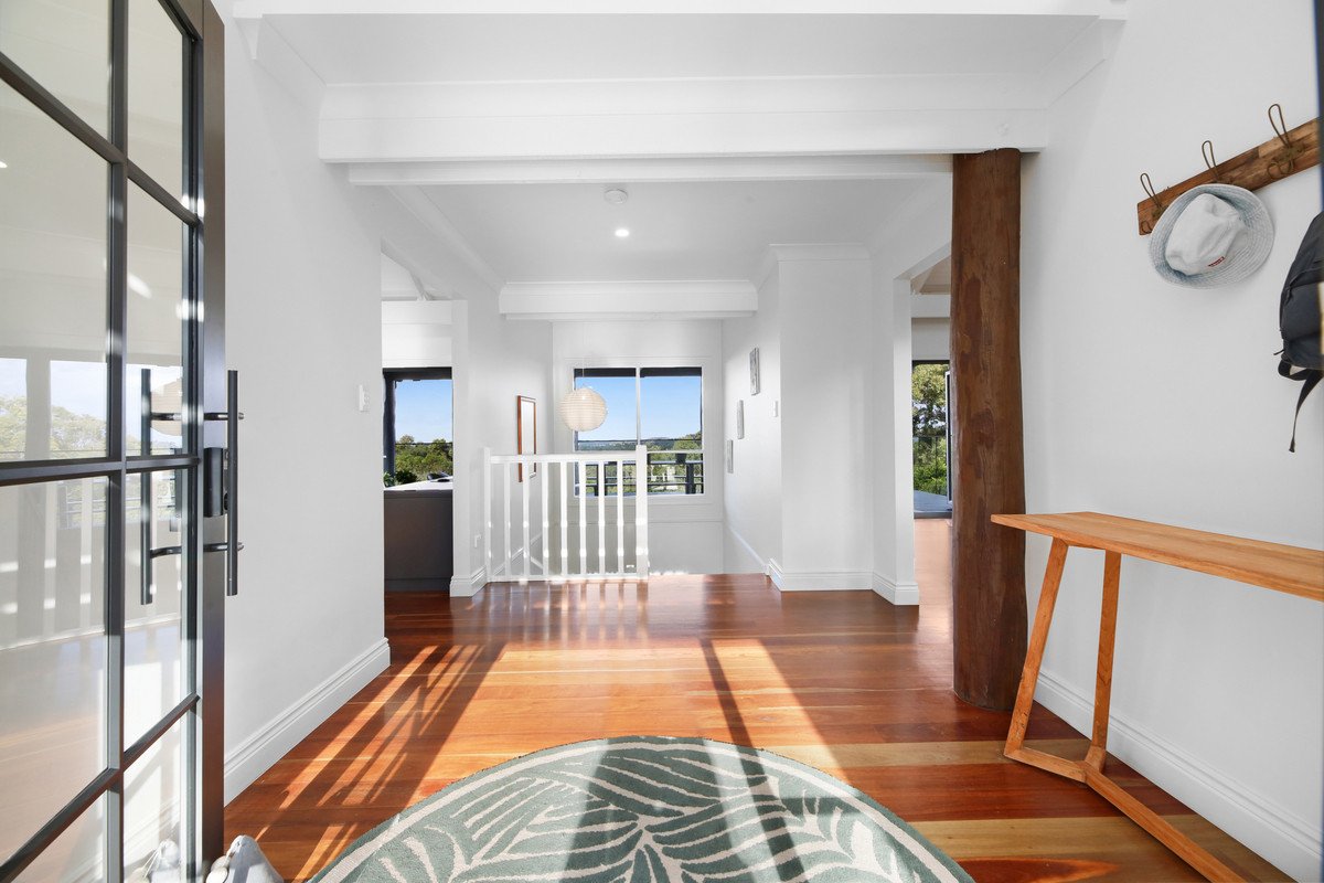18 Dulcie Drive Burleigh Heads 9
