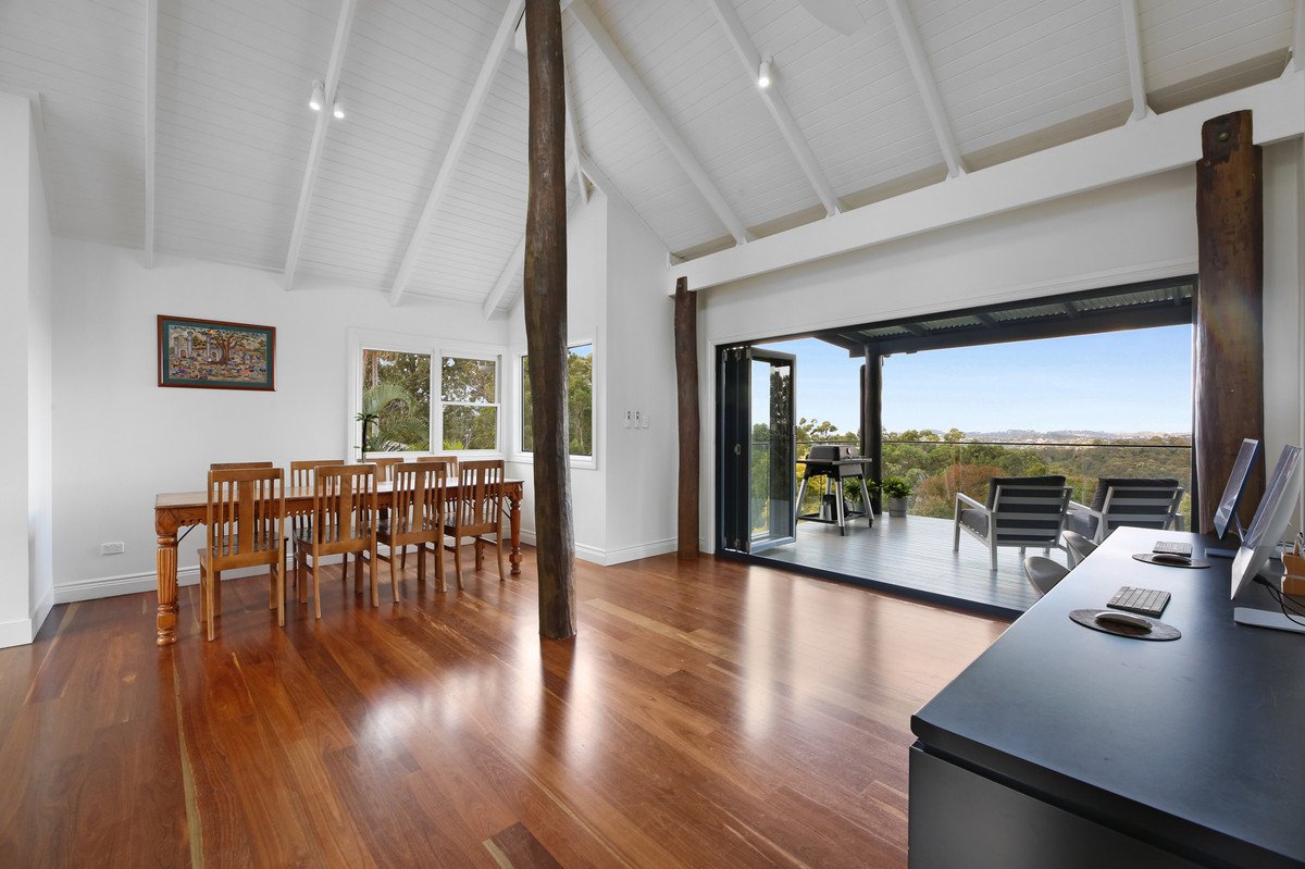 18 Dulcie Drive Burleigh Heads 12