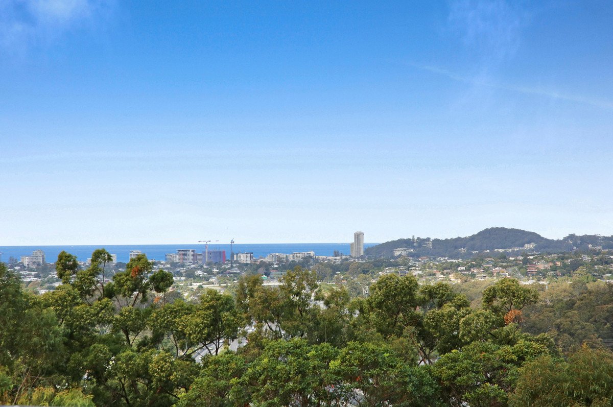 18 Dulcie Drive Burleigh Heads 14