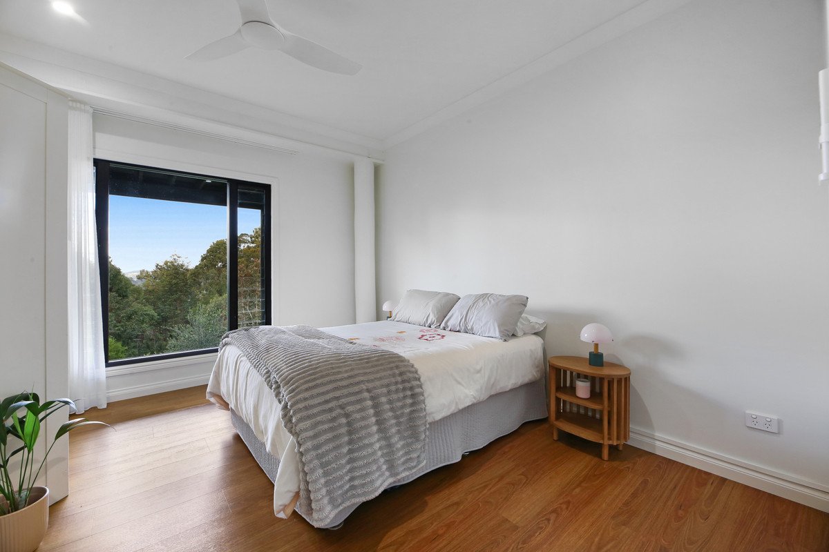 18 Dulcie Drive Burleigh Heads 22