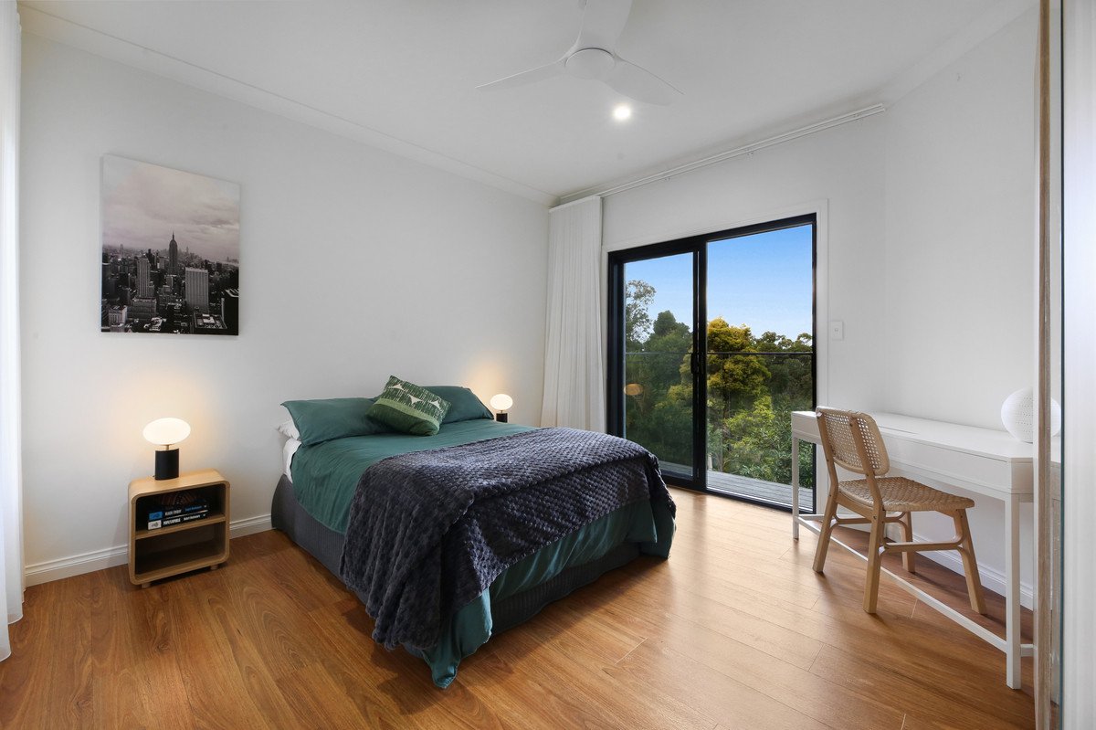 18 Dulcie Drive Burleigh Heads 23