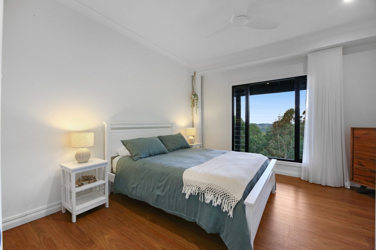 18 Dulcie Drive Burleigh Heads 24
