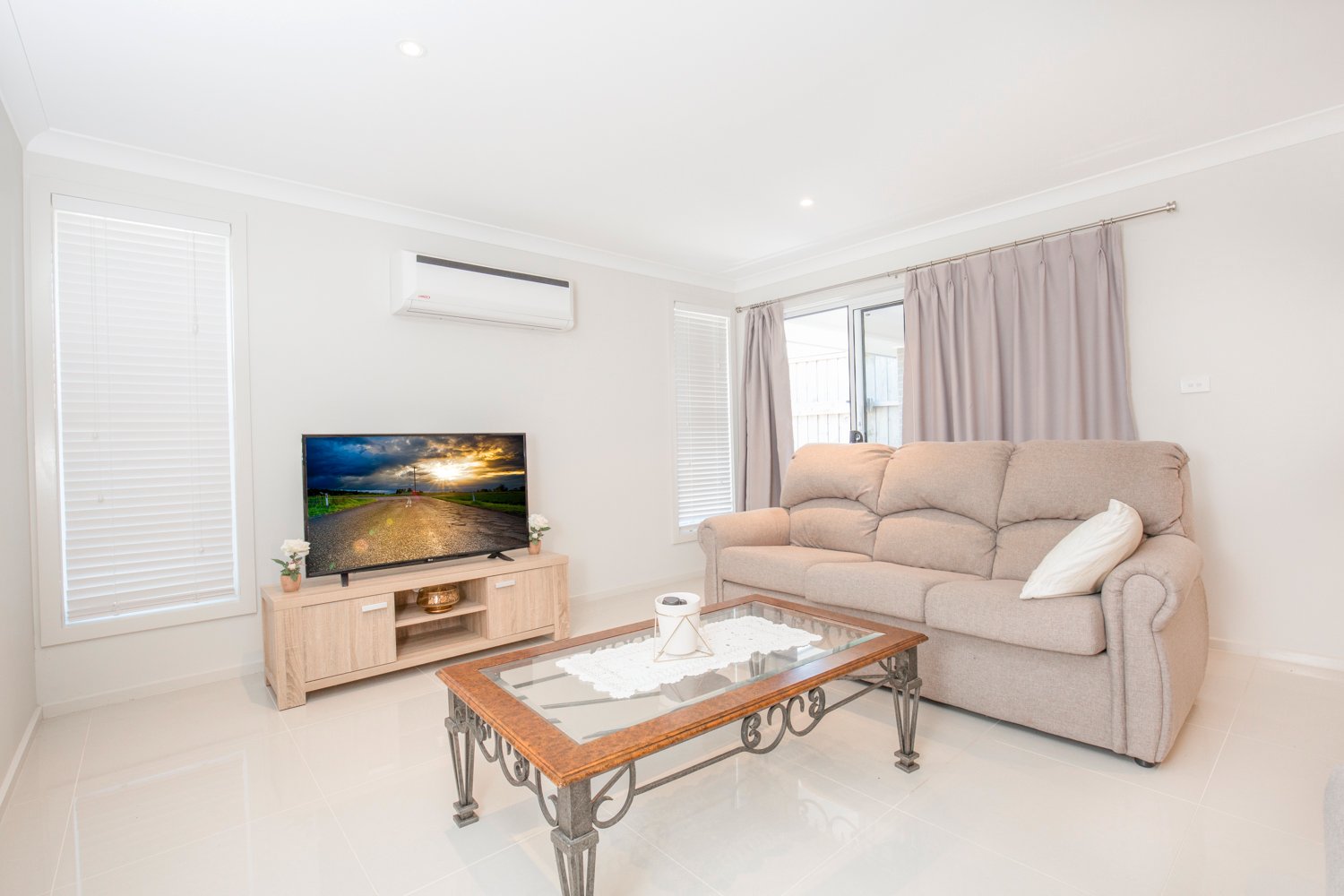 18 Dunnart Street ABERGLASSLYN 3