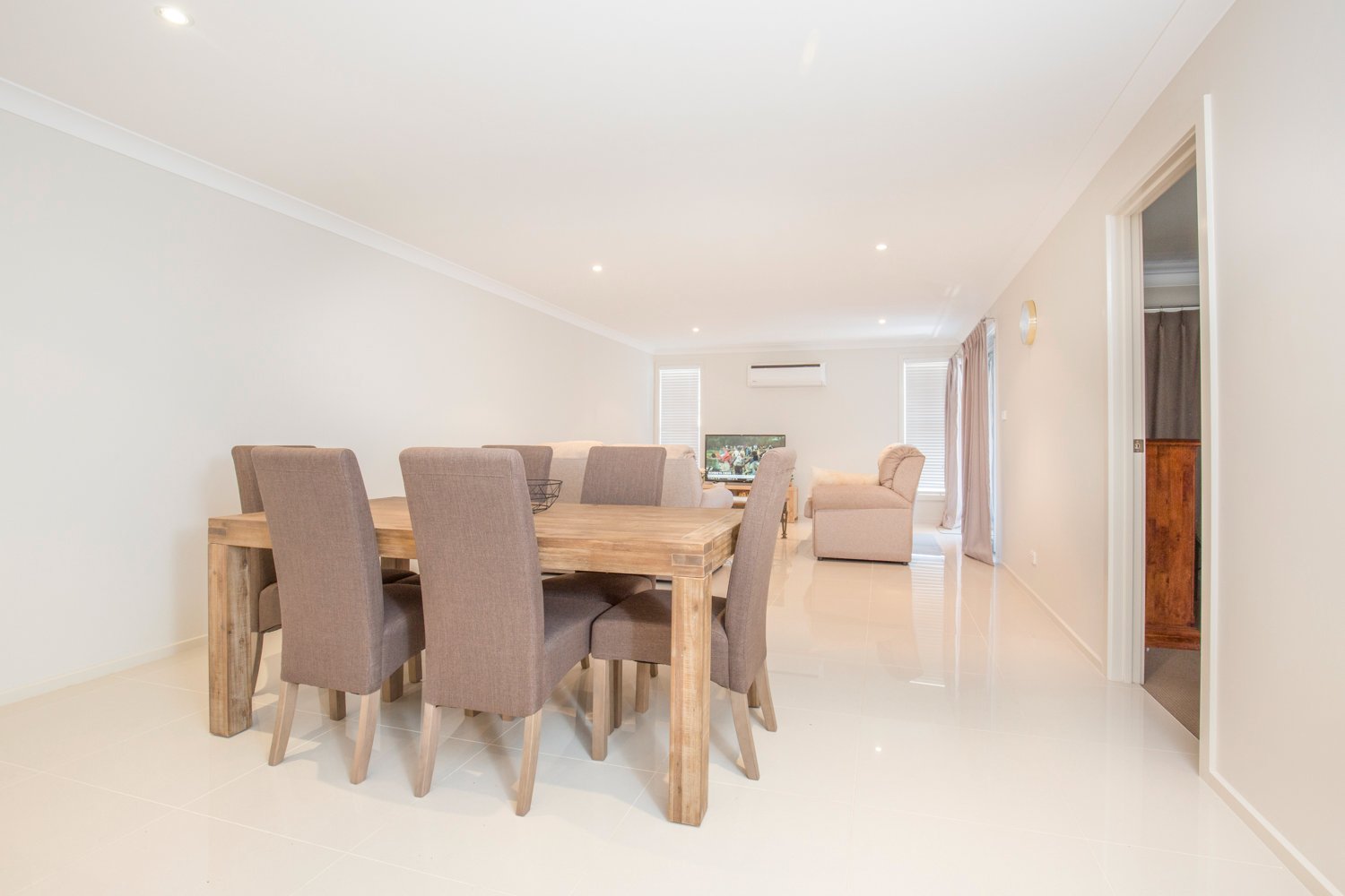 18 Dunnart Street ABERGLASSLYN 6