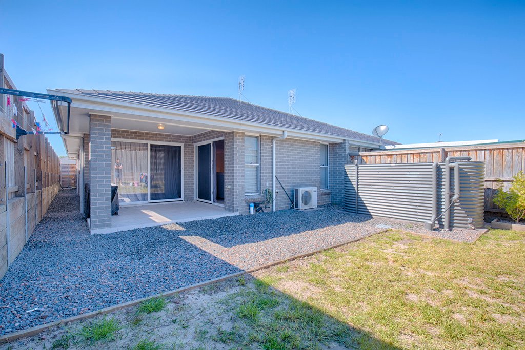 18 Dunnart Street ABERGLASSLYN 14