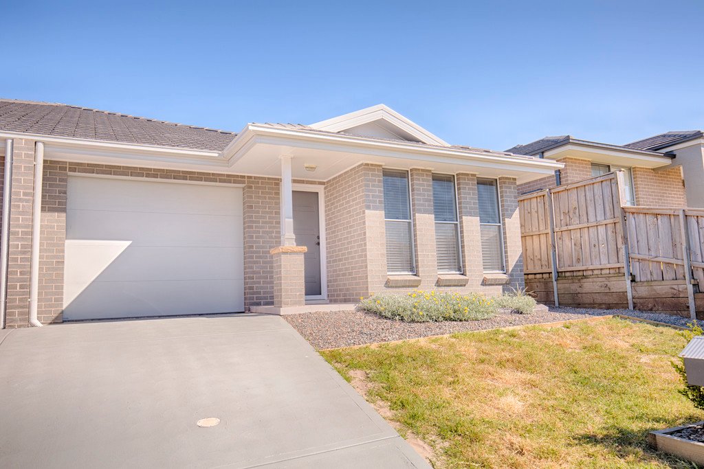 18 Dunnart Street ABERGLASSLYN 15