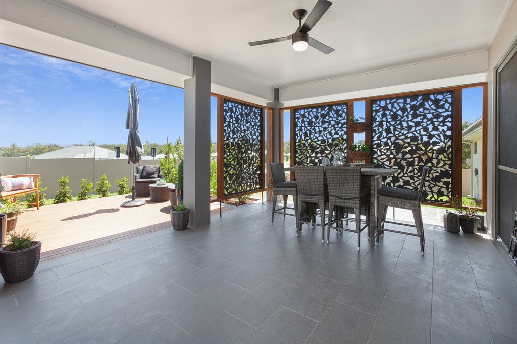 18 Dunnett Avenue NORTH ROTHBURY 10