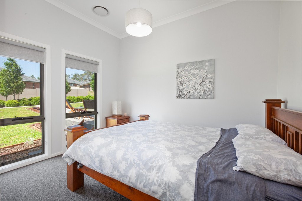 18 Dunnett Avenue NORTH ROTHBURY 17