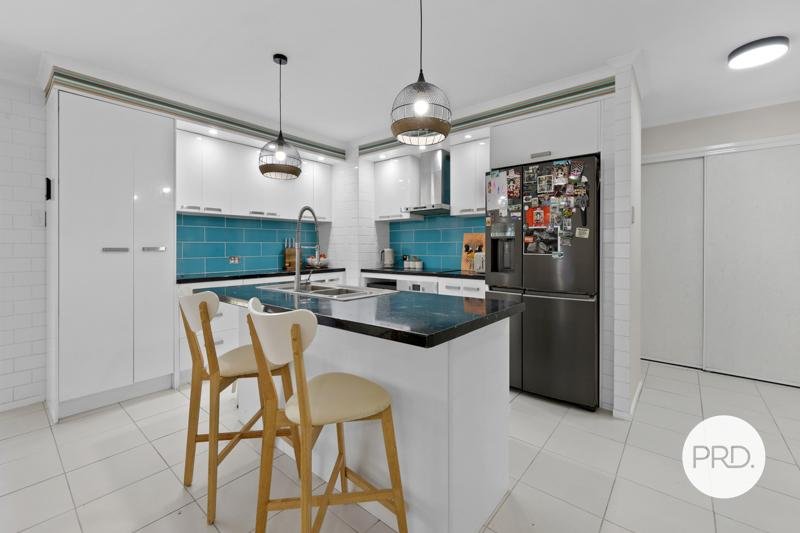 18 Dustwill Street EIMEO 5