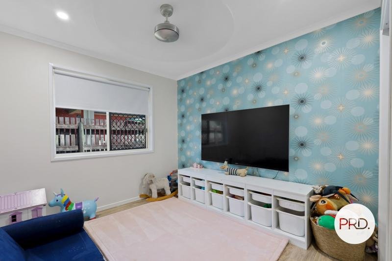 18 Dustwill Street EIMEO 9