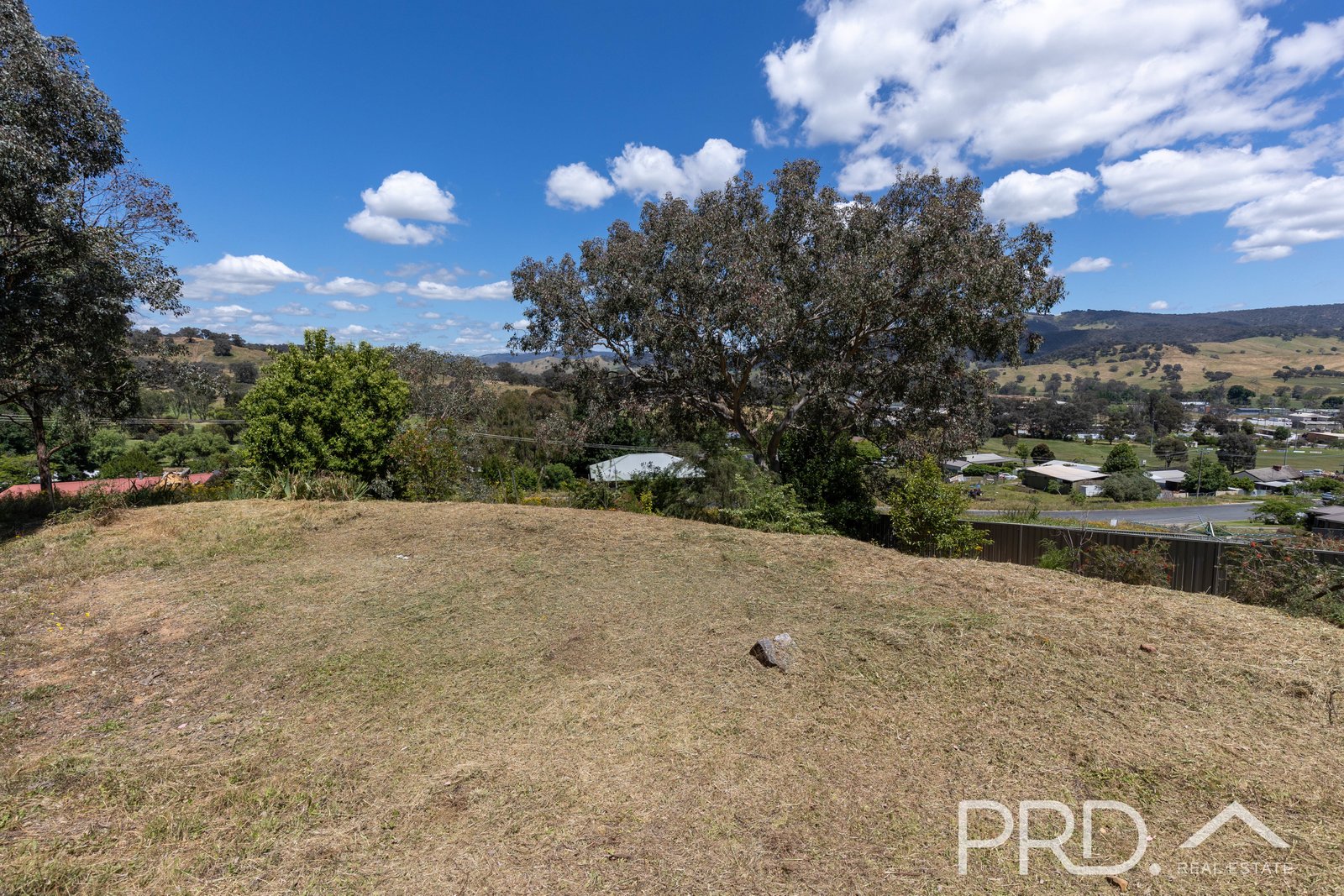 18 Eberlin Place TUMUT 6