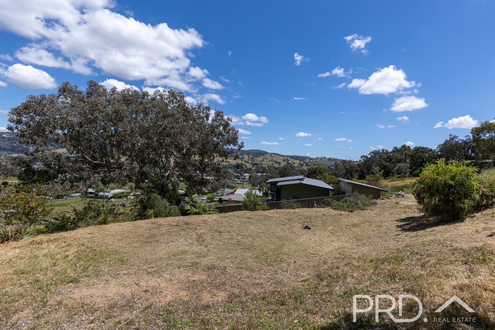 18 Eberlin Place TUMUT 7