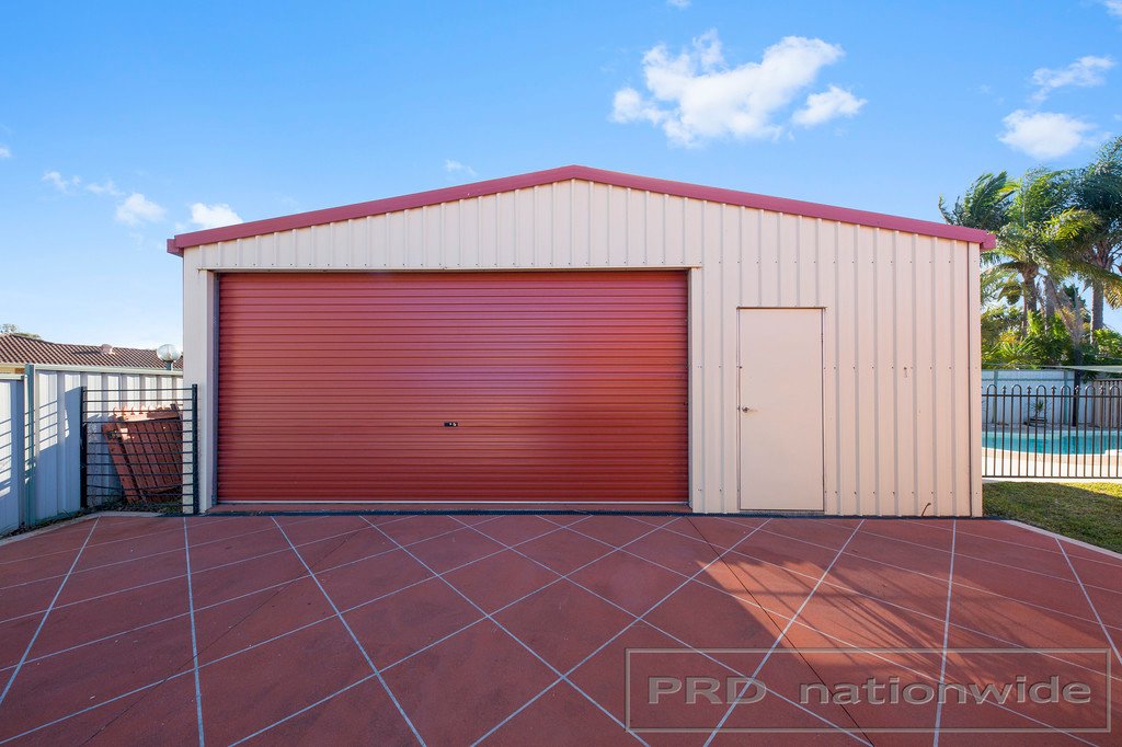 18 Edwards Avenue THORNTON 5