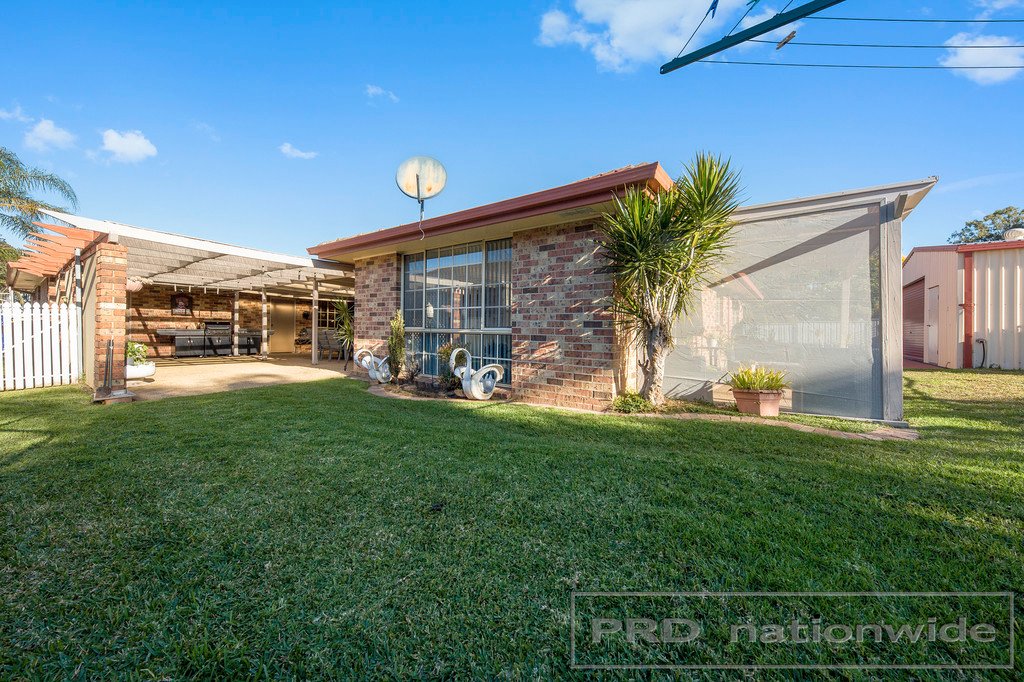 18 Edwards Avenue THORNTON 9