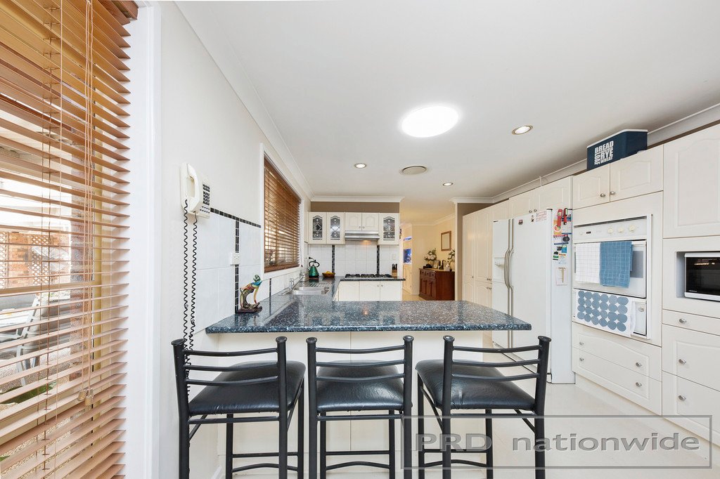 18 Edwards Avenue THORNTON 16