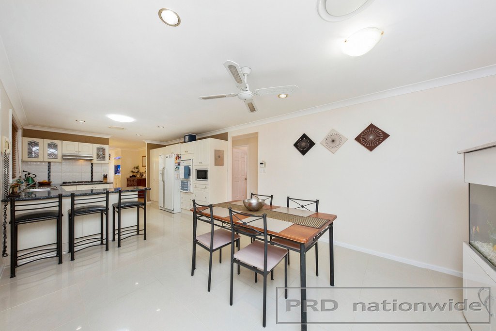 18 Edwards Avenue THORNTON 18