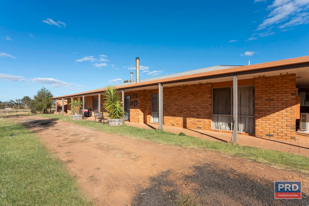 18 Egans Road MARONG 3