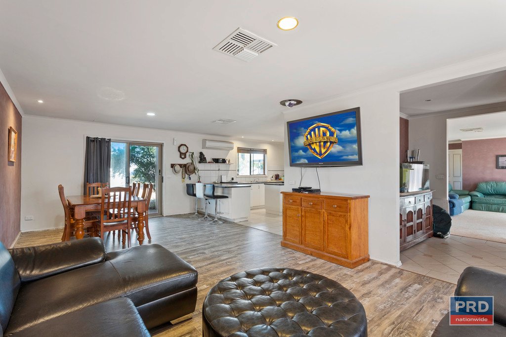 18 Egans Road MARONG 4