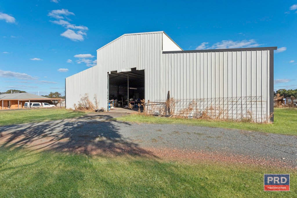 18 Egans Road MARONG 17