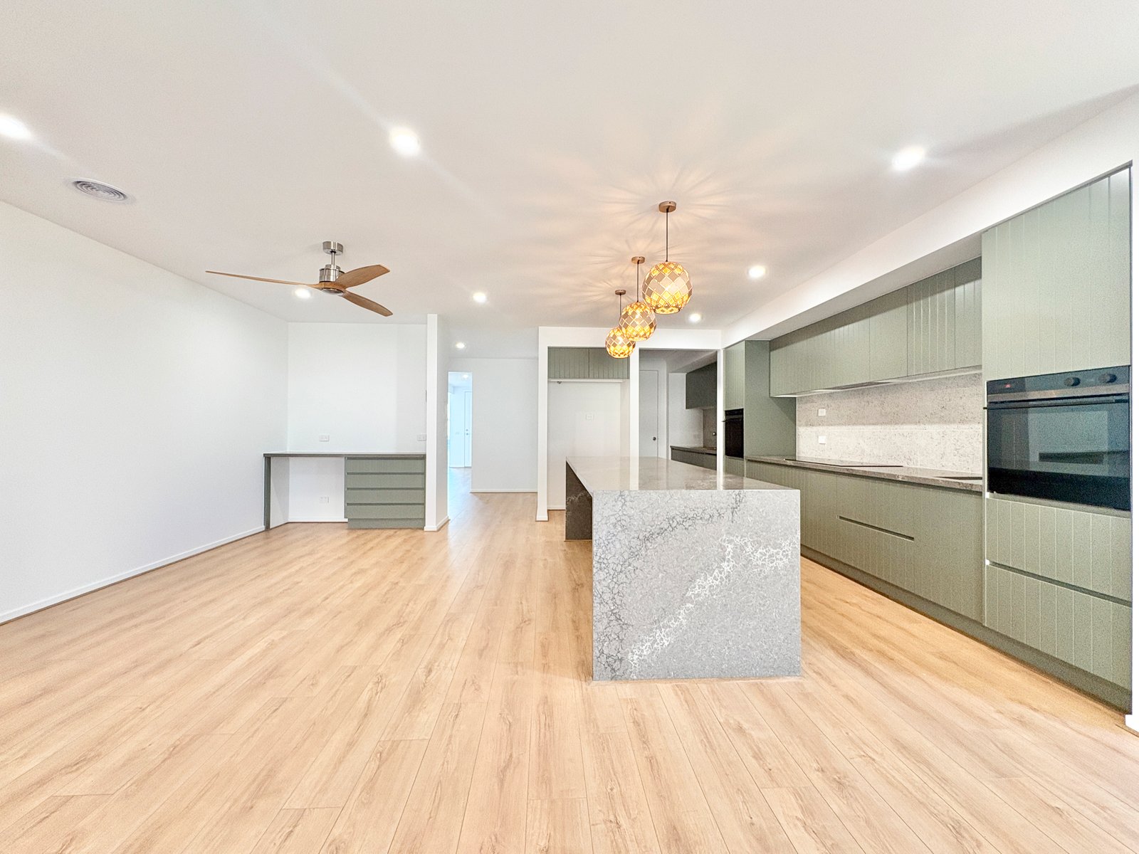 Gallery: 18 Electric Crescent