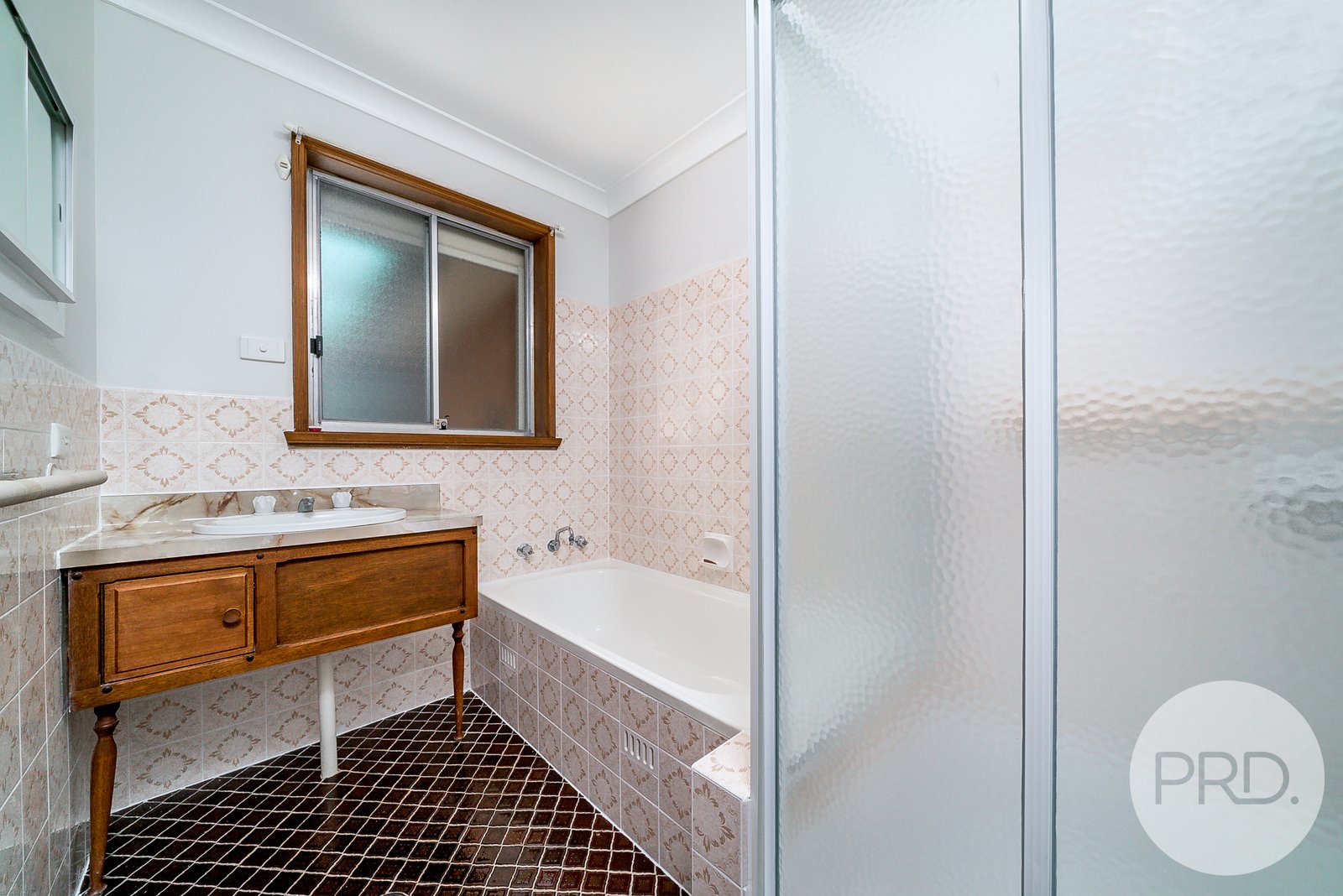 18 Elizabeth Avenue FOREST HILL 9