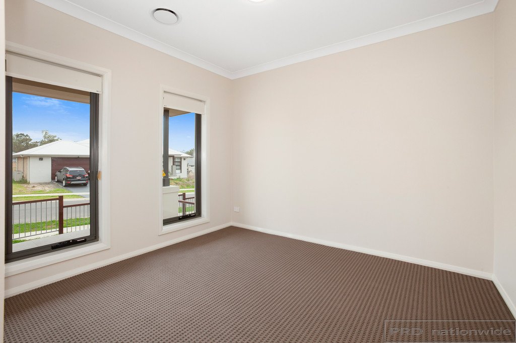 18 Ellerton Avenue NORTH ROTHBURY 4