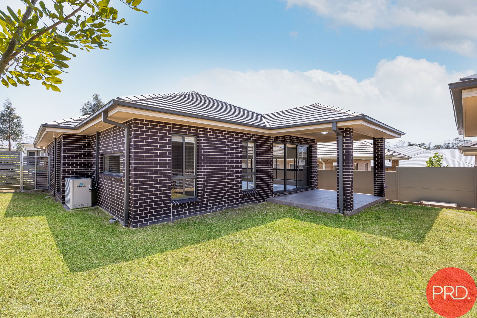18 Ellerton Avenue NORTH ROTHBURY 4