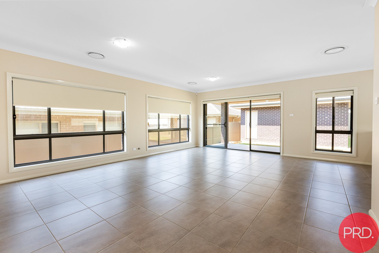 18 Ellerton Avenue NORTH ROTHBURY 7