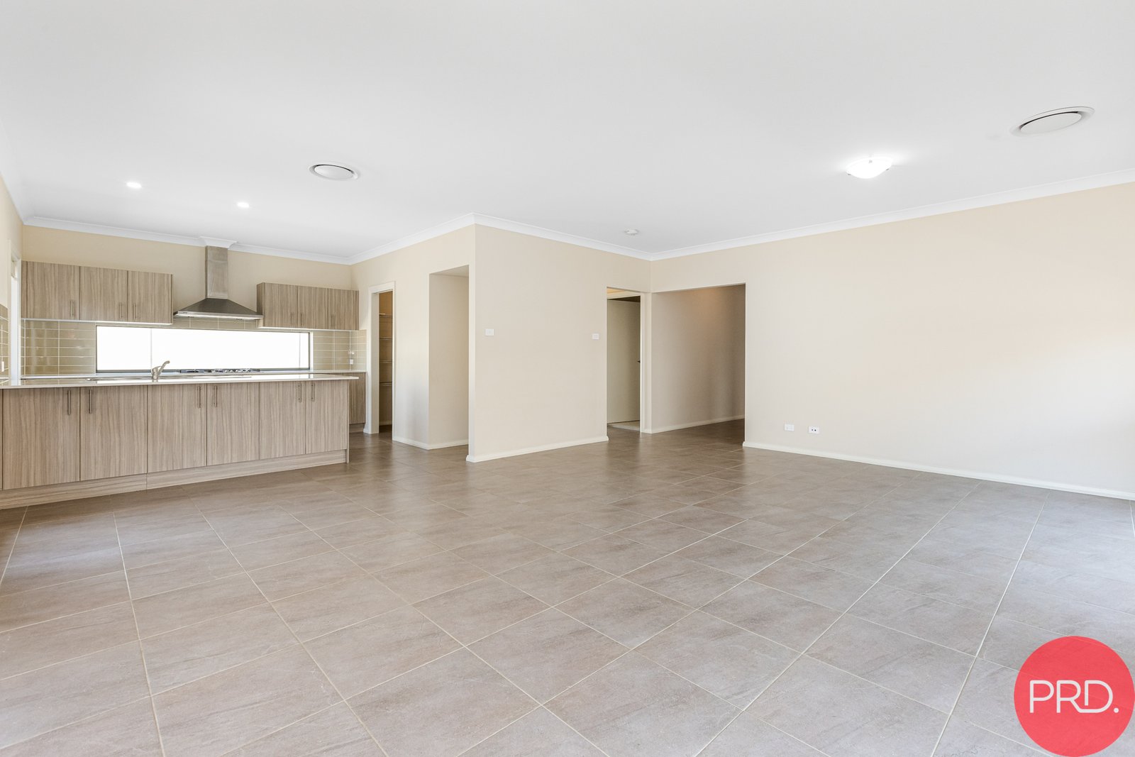 18 Ellerton Avenue NORTH ROTHBURY 10
